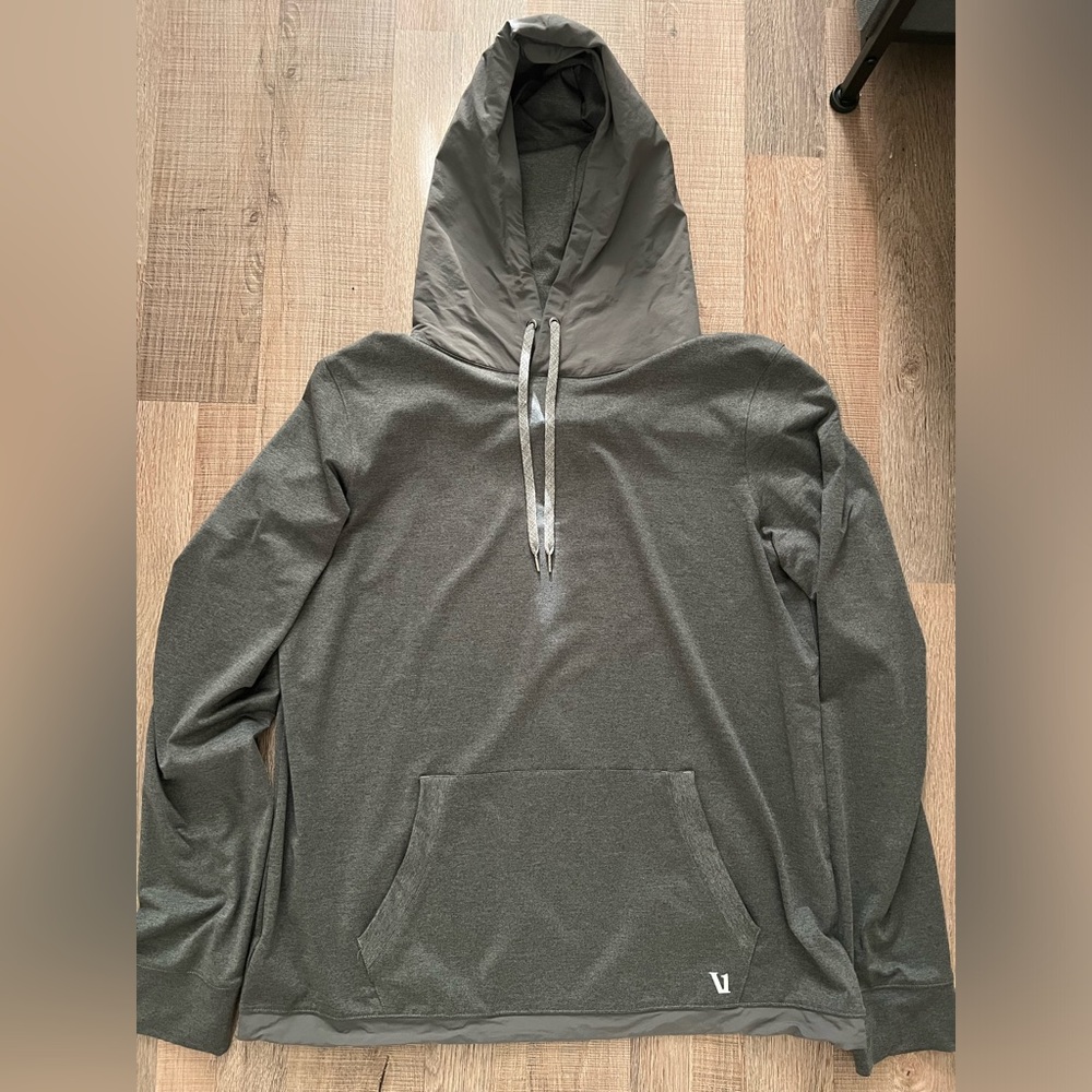 Men’s Large Vuori Hoodie